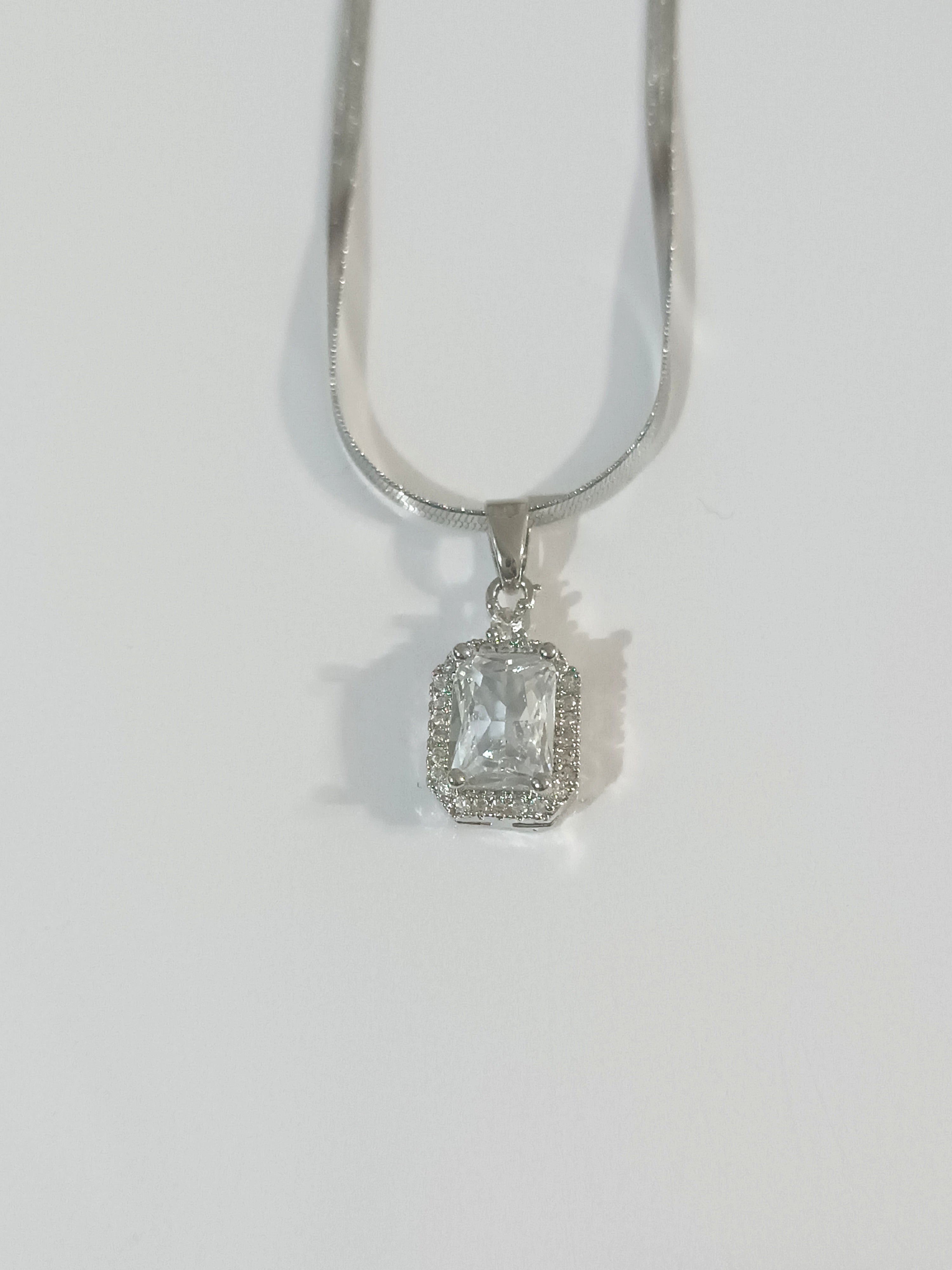 PASLANMAZ ÇELİK ZİRKON KOLYE