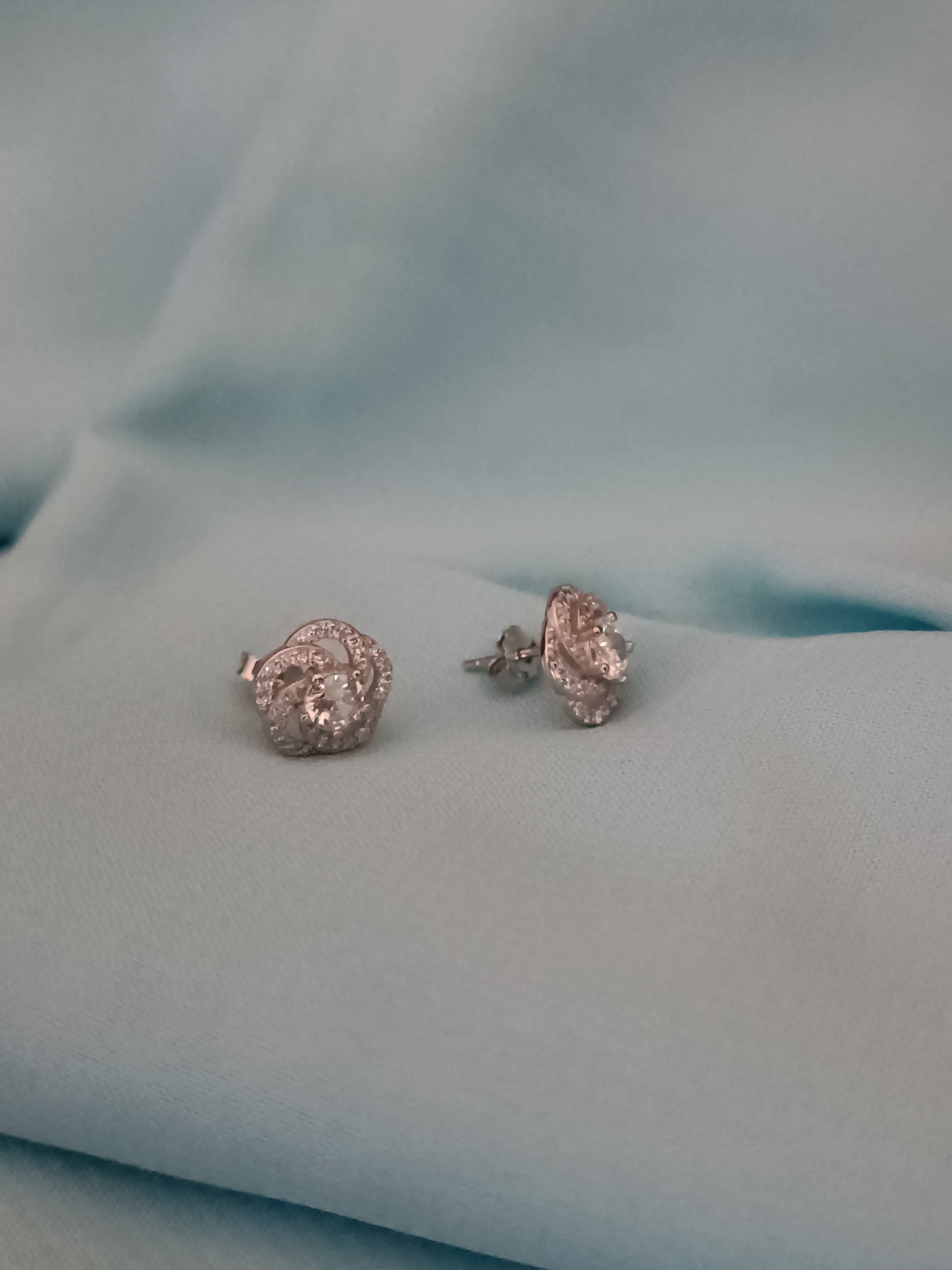 925 ayar küpe zirkon taşlı kulak aksesuarı