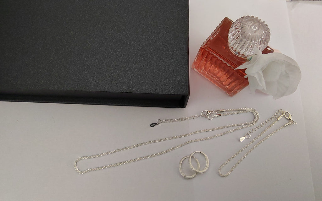 Gümüş Kolye, Bileklik ve Küpeler 3'lü set