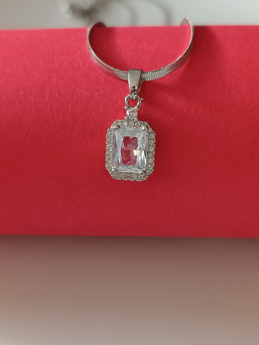 PASLANMAZ ÇELİK ZİRKON KOLYE